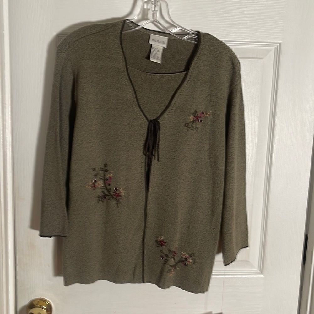 Koret 2 pc attached shell/sweater set NWT